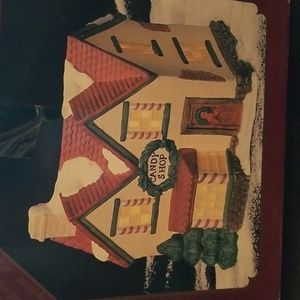 Vintage Christmas Village Lighted Candy Shop TYBB5